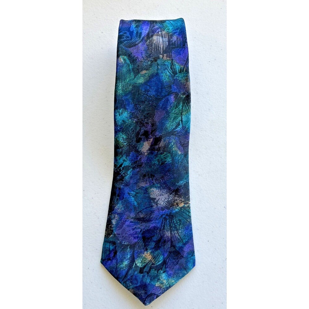 Vintage  ATTITUDES Men’s Neck Tie New Made in USA 58" Purple